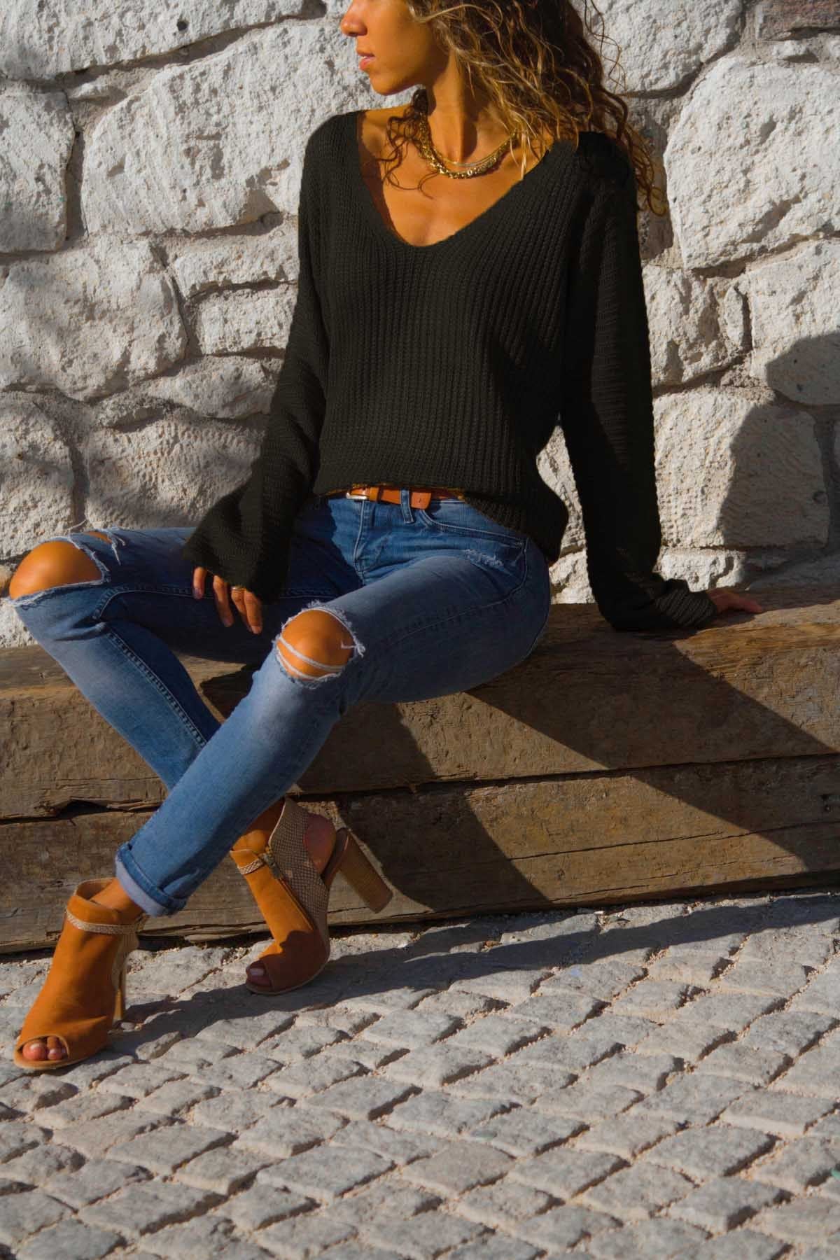 European and American fashion autumn and winter hot tops sexy V-neck loose long-sleeved comfortable tops